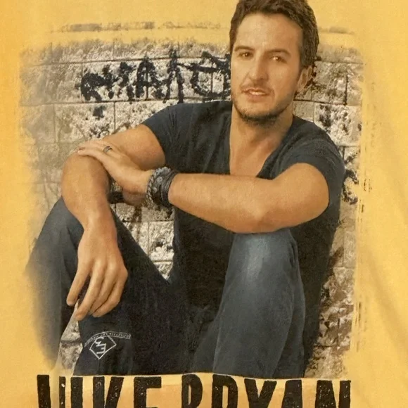 Luke Bryan Yellow Graphic T-Shirt - Picture 2 of 5